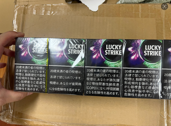 Lucky Strike Black Series Chillberry 8